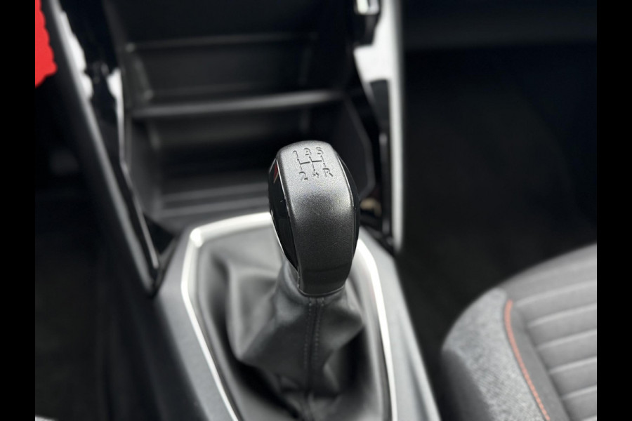 Peugeot 208 1.2 PureTech Active 2e Eigenaar|Navi|Carplay|Cruise|D-riem v.v. in 2023|N.A.P|APK tot 06-2026