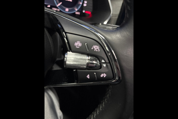 Škoda Octavia Combi 1.0 TSI Business Edition Plus Navi | Clima | Cruise | PANO | Trekhaak