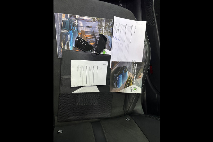 Škoda Octavia Combi 1.0 TSI Business Edition Plus Navi | Clima | Cruise | PANO | Trekhaak