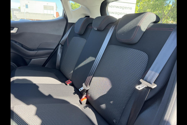 Ford Fiesta 1.0 EcoBoost ST-Line 100pk Automaat | Cruise control | Apple Carplay / Android Auto | Parkeersensoren achter | 17 inch lichtmetaal