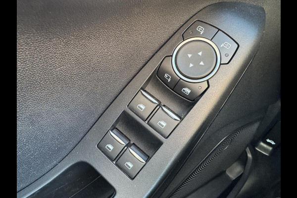 Ford Fiesta 1.0 EcoBoost ST-Line 100pk Automaat | Cruise control | Apple Carplay / Android Auto | Parkeersensoren achter | 17 inch lichtmetaal