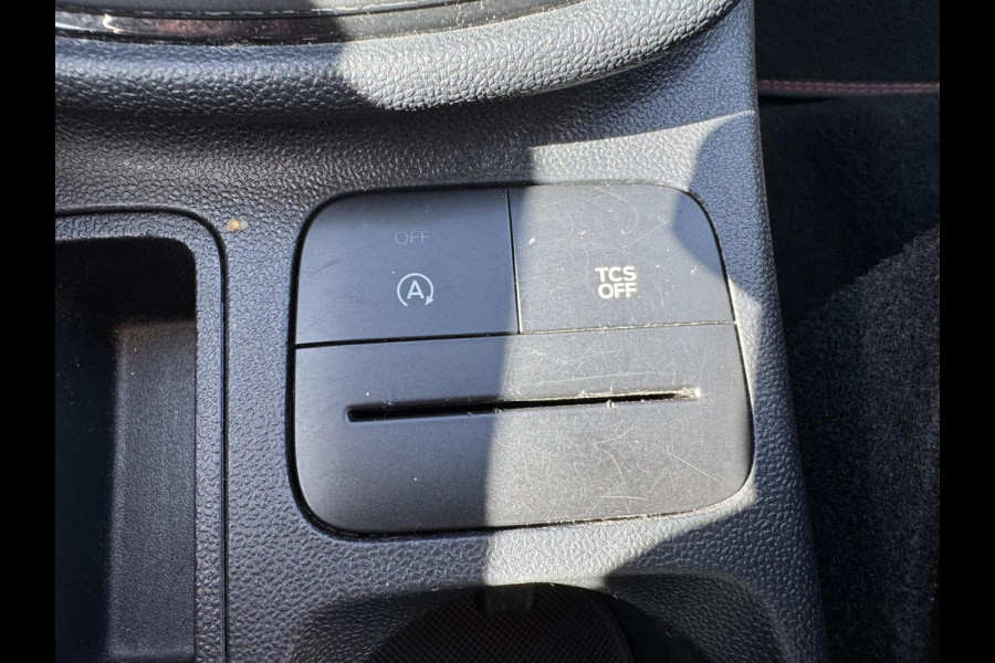 Ford Fiesta 1.0 EcoBoost ST-Line 100pk Automaat | Cruise control | Apple Carplay / Android Auto | Parkeersensoren achter | 17 inch lichtmetaal