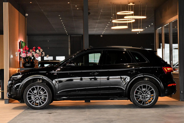 Audi Q5 50 TFSI e 3xS-Line, BTW, Pano, Massage, ACC, Trekh, Sfeer, Camera, Matrix!