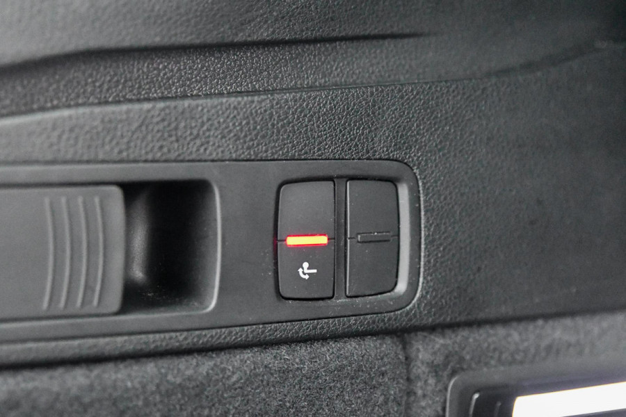 Audi Q5 50 TFSI e 3xS-Line, BTW, Pano, Massage, ACC, Trekh, Sfeer, Camera, Matrix!