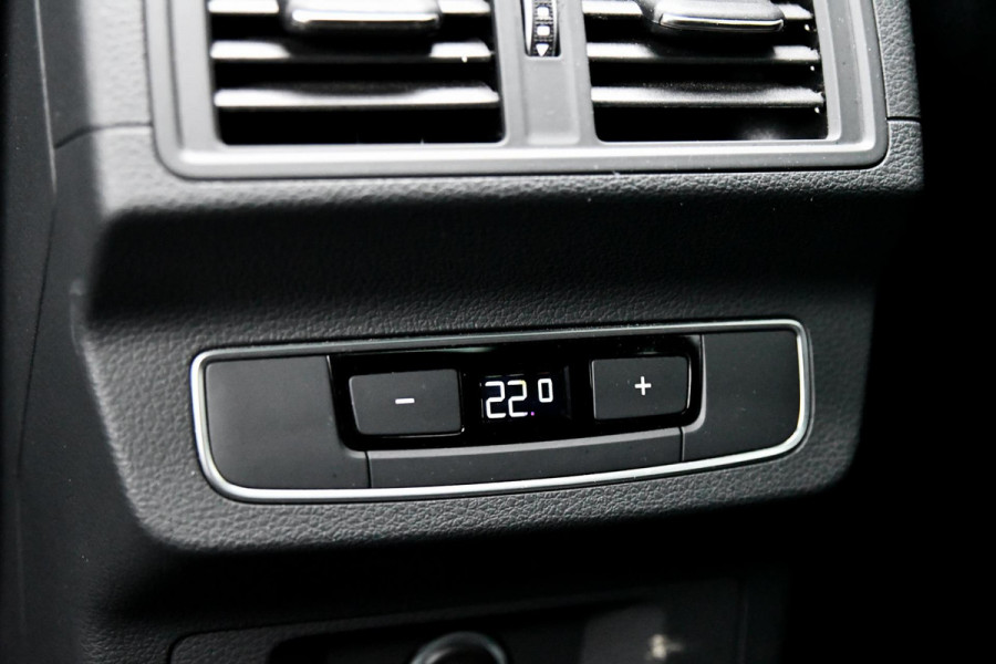 Audi Q5 50 TFSI e 3xS-Line, BTW, Pano, Massage, ACC, Trekh, Sfeer, Camera, Matrix!