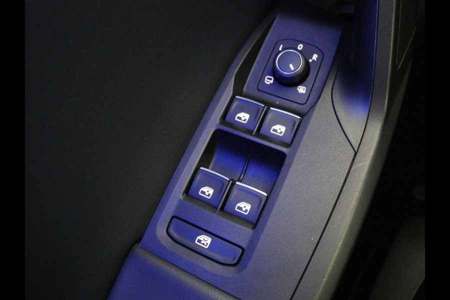 Seat Leon 1.4 TSI eHybrid PHEV FR | Stoel & stuurverwarming | Camera | Adaptive cruise | Carplay | Navigatie | Sfeerverlichting | Park Assist | Climate control | Full LED | PHEV | Plug In