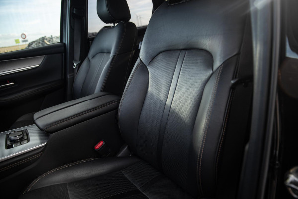 Mazda CX-60 2.5 e-SkyActiv PHEV Homura 360 CAMERA / STOELVERWARMING + KOELING / CARPLAY / ADAPTIVE CRUISE