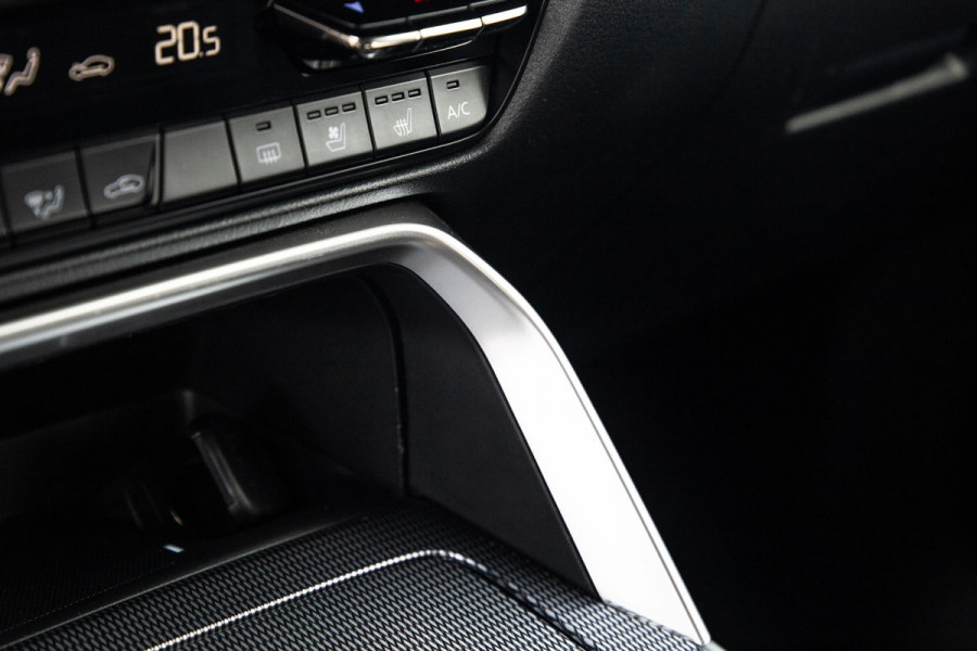 Mazda CX-60 2.5 e-SkyActiv PHEV Homura 360 CAMERA / STOELVERWARMING + KOELING / CARPLAY / ADAPTIVE CRUISE