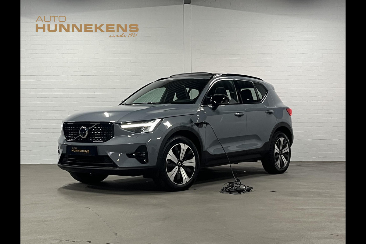 Volvo XC40 1.5 T5 Plug-in hybrid Ultimate Dark Trekhaak | Open dak | Adapt. cruise | Stuur-/stoelverwarming | Harman/Kardon | 360 camera | Carplay
