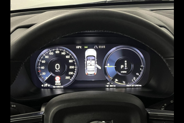Volvo XC40 1.5 T5 Plug-in hybrid Ultimate Dark Trekhaak | Open dak | Adapt. cruise | Stuur-/stoelverwarming | Harman/Kardon | 360 camera | Carplay