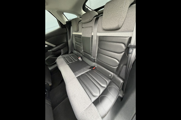 Citroën C4 130pk Shine (Camera - Keyless Entry - LED - Parkeersensoren V+A - Automatische Airco - Adaptieve Cruise Controle - Leder)