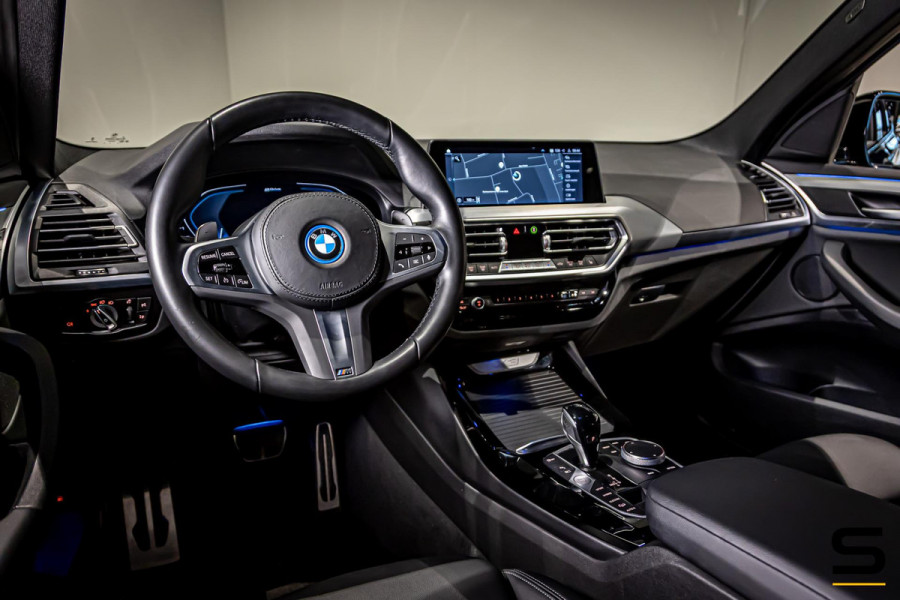 BMW X3 XDrive30e High Executive|M-sport|Leder|Cam|1eig