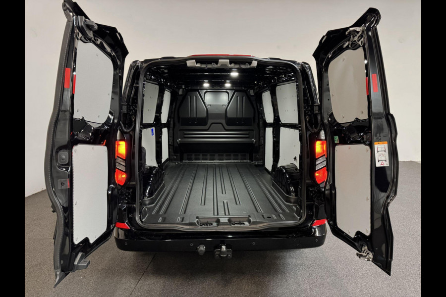 Ford Transit Custom 320 2.0 TDCI L2H1 Limited Automaat BPM VRIJ! Airco Navigatie Cruise control Trekhaak