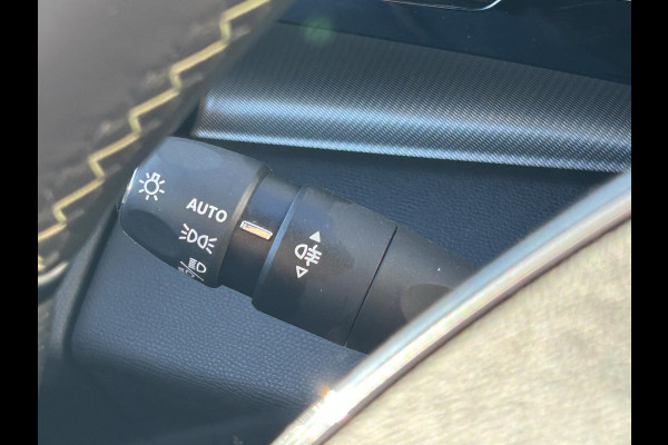 Peugeot 408 1.6 HYbrid GT 180 EAT8 | 1400kg Trekgewicht| El.achterklep | Matrix LED | Prijs is rijklaar