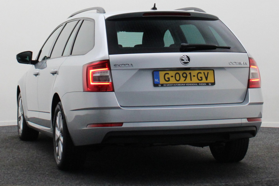 Škoda Octavia Combi 1.0 TSI Greentech Business Edition Climate, Cruise, Camera, Apple Carplay, Elektrisch Pakket, 16''