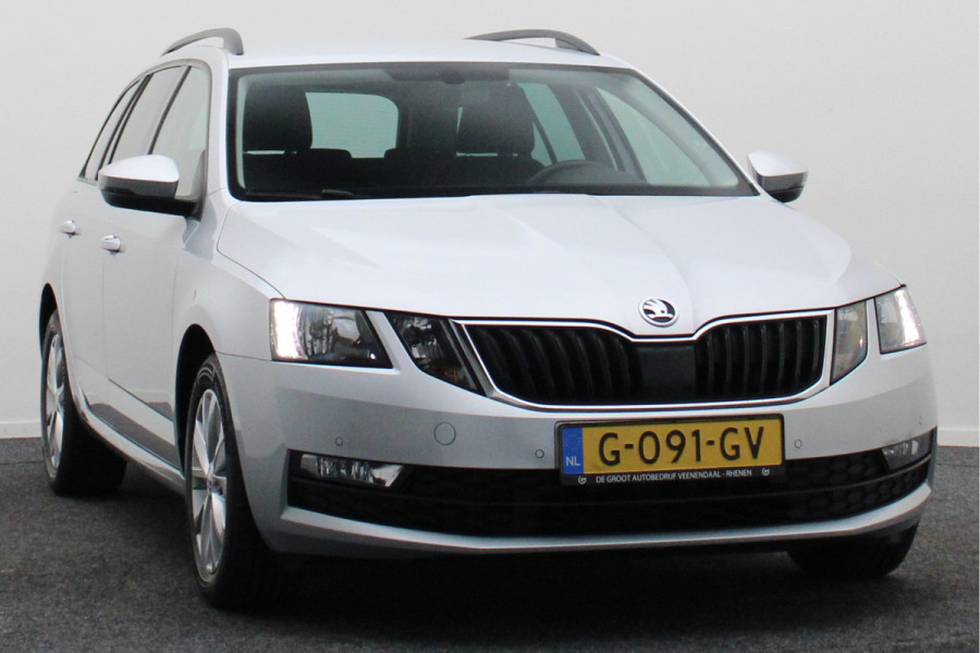 Škoda Octavia Combi 1.0 TSI Greentech Business Edition Climate, Cruise, Camera, Apple Carplay, Elektrisch Pakket, 16''