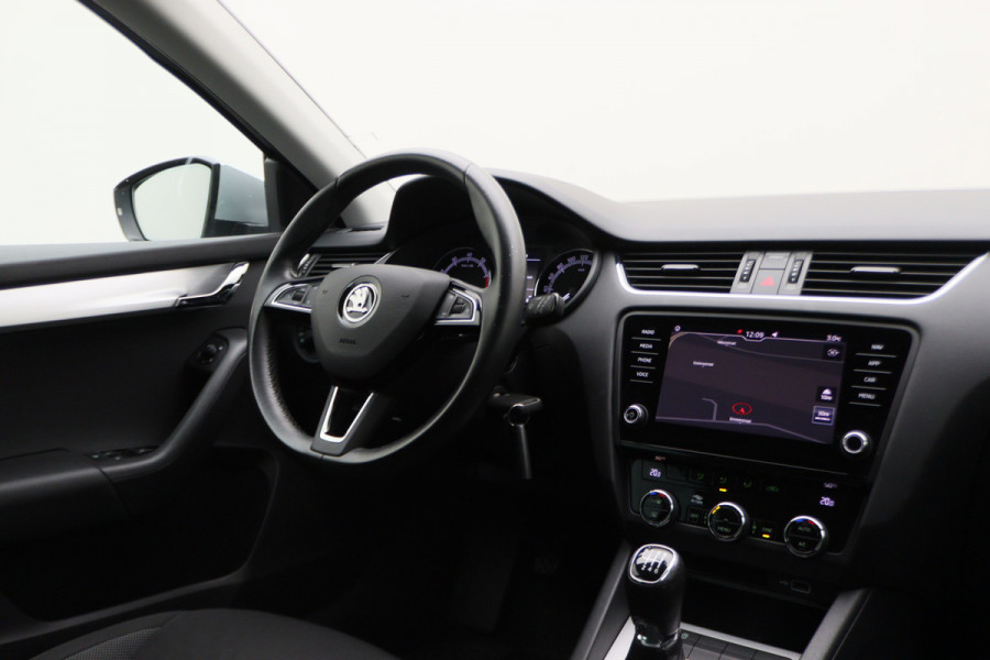 Škoda Octavia Combi 1.0 TSI Greentech Business Edition Climate, Cruise, Camera, Apple Carplay, Elektrisch Pakket, 16''