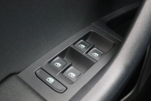 Škoda Octavia Combi 1.0 TSI Greentech Business Edition Climate, Cruise, Camera, Apple Carplay, Elektrisch Pakket, 16''