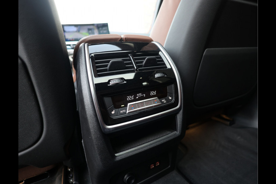 BMW X5 50e xDrive | Pano - Trekhaak - Coffee