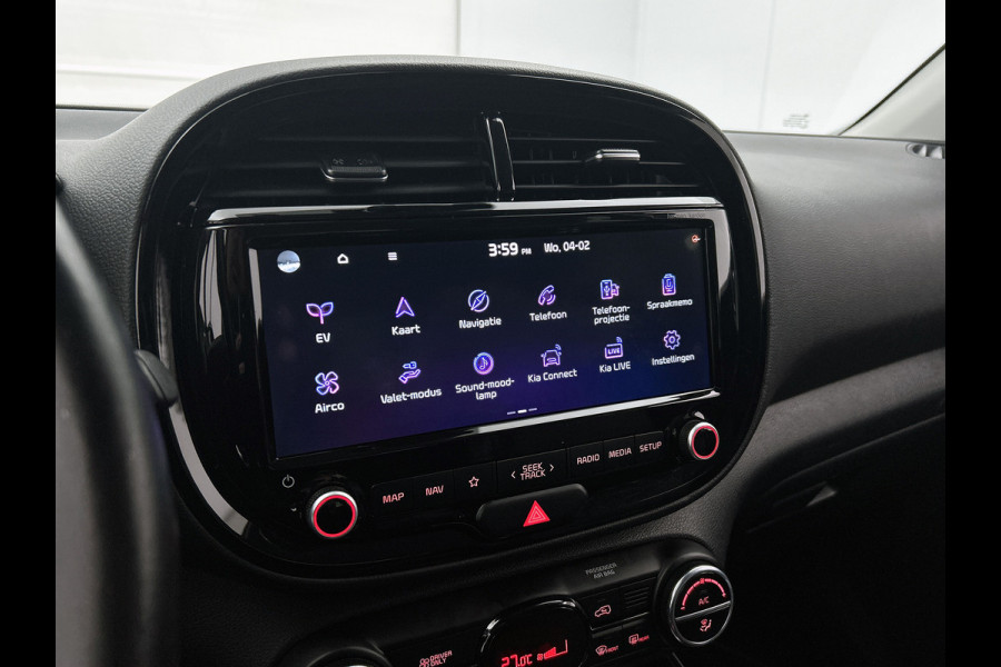 Kia e-Soul 150kW / 64kWh / SOH 100% / Executive line / Leder / TV. DVD scherm / Xenon / Navigatie / Airco-ecc. / Apk 12-2026