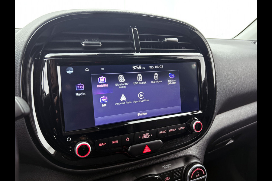 Kia e-Soul 150kW / 64kWh / SOH 100% / Executive line / Leder / TV. DVD scherm / Xenon / Navigatie / Airco-ecc. / Apk 12-2026