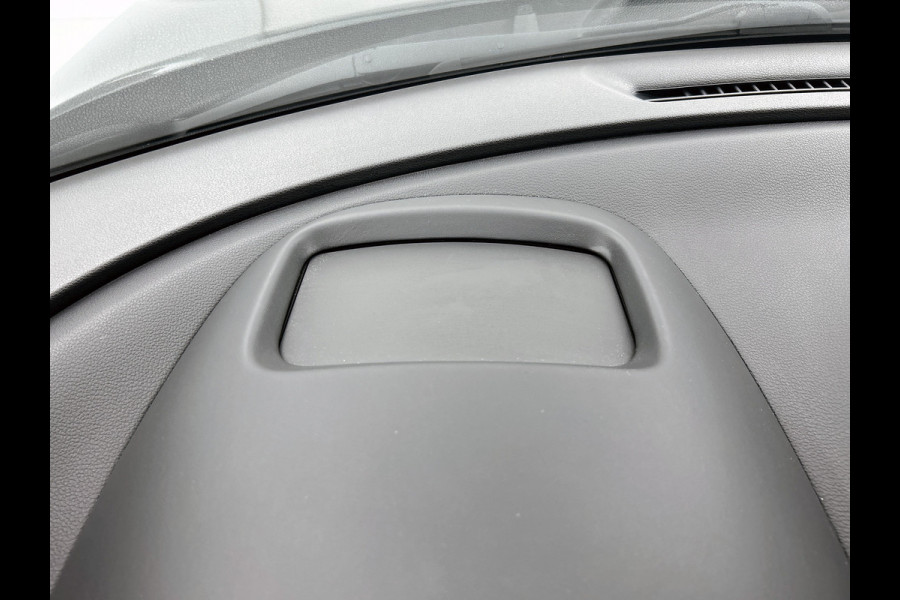 Kia e-Soul 150kW / 64kWh / SOH 100% / Executive line / Leder / TV. DVD scherm / Xenon / Navigatie / Airco-ecc. / Apk 12-2026