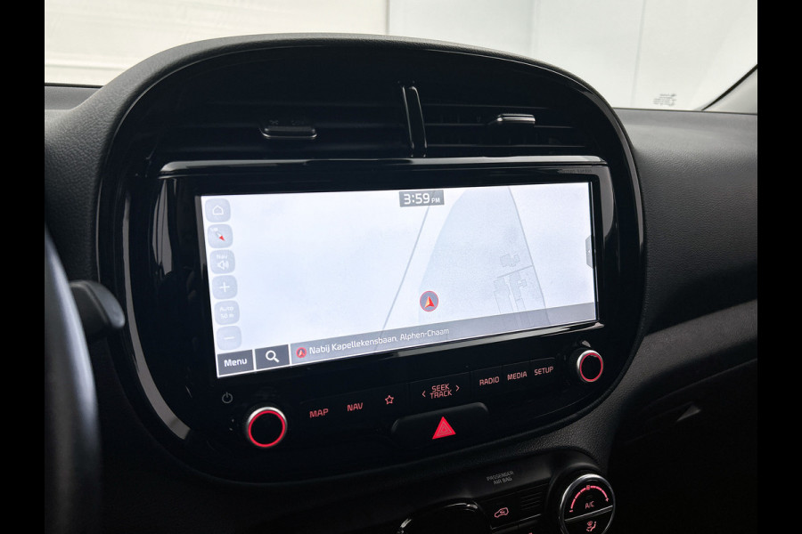 Kia e-Soul 150kW / 64kWh / SOH 100% / Executive line / Leder / TV. DVD scherm / Xenon / Navigatie / Airco-ecc. / Apk 12-2026