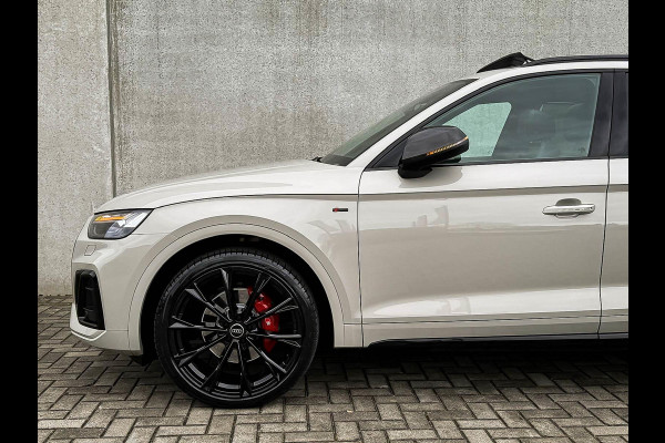 Audi Q5 55TFSI e 367PK Quattro Competition S Edition S-Line 1é Eig! Audi Exclusive|Pano|Luchtvering|S-Kuipstoelen|HD Matrix|Carbon