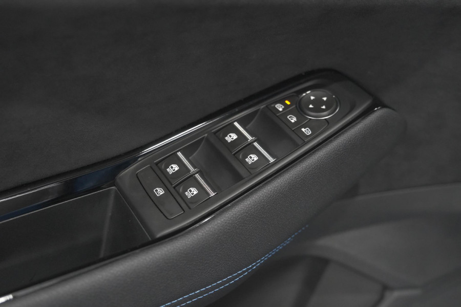 Renault Austral 1.2 E-Tech full hybrid 200 iconic esprit Alpine | Elektrische Kofferklep | Winterpakket | Adaptieve Cruise Control