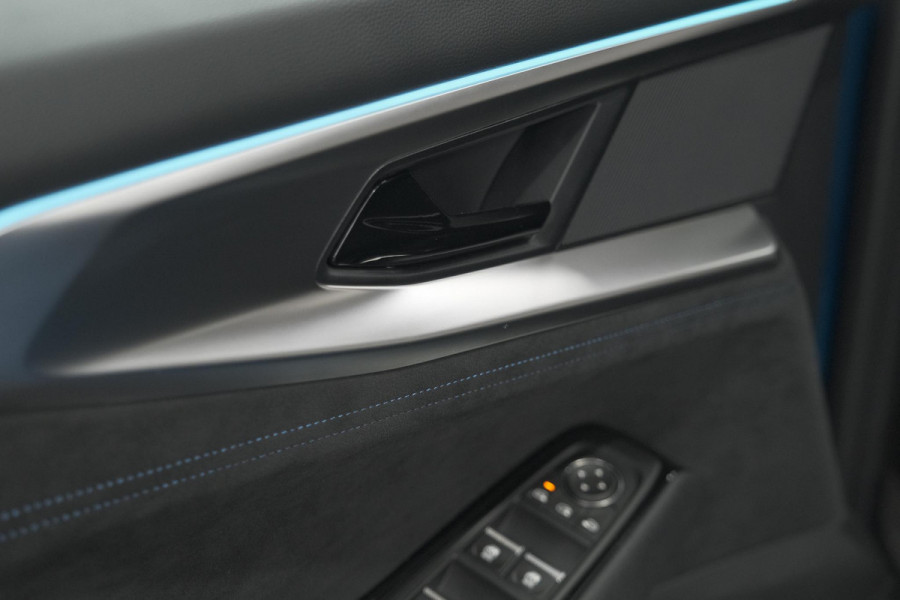 Renault Austral 1.2 E-Tech full hybrid 200 iconic esprit Alpine | Elektrische Kofferklep | Winterpakket | Adaptieve Cruise Control