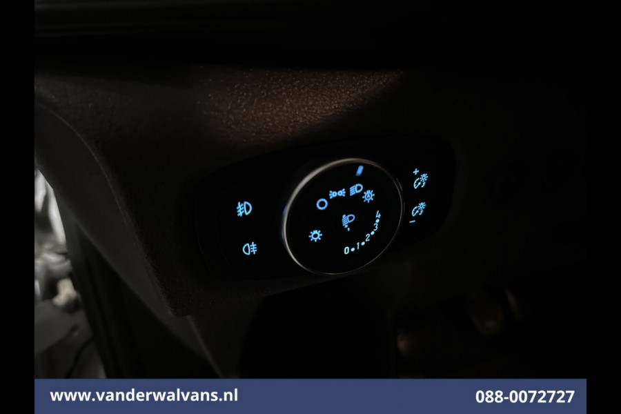 Ford Transit Custom 2.0 TDCI 130pk L2H1 Euro6 Airco | Camera | Apple Carplay | LED | Cruisecontrol | 2800kg Trekhaak Android Auto, Stoelverwarming, Verwarmde voorruit, Parkeersensoren