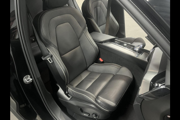 Volvo XC60 2.0 T6 Plug-in hybrid AWD Plus Dark Open dak | Adapt. Cruise | Stuur-/stoelverwarming | 360 camera | Memory | Carplay | H&K | Leder
