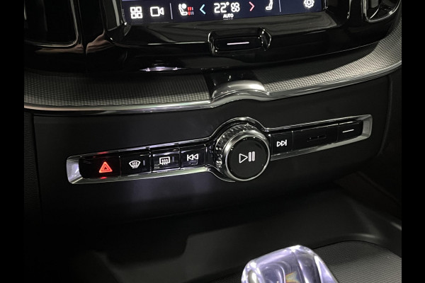 Volvo XC60 2.0 T6 Plug-in hybrid AWD Plus Dark Open dak | Adapt. Cruise | Stuur-/stoelverwarming | 360 camera | Memory | Carplay | H&K | Leder