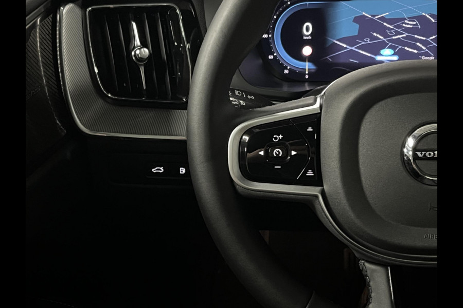 Volvo XC60 2.0 T6 Plug-in hybrid AWD Plus Dark Open dak | Adapt. Cruise | Stuur-/stoelverwarming | 360 camera | Memory | Carplay | H&K | Leder