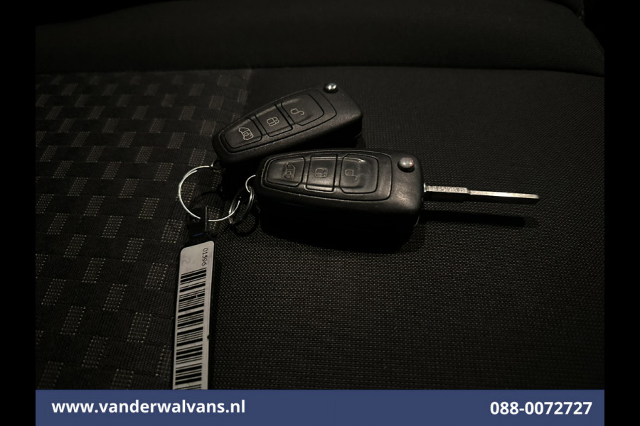 Ford Transit Custom 2.0 TDCI L1H1 Euro6 Airco | LED | Cruisecontrol | Verwarmde voorruit Parkeersensoren, Bijrijdersbank, 2500kg trekvermogen