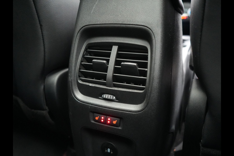 Ford Kuga 2.5 ST-Line X Plug In Hybrid 225pk Dealer O.H. PHEV | Panodak | Trekhaak Af Fabriek | Adaptive Cruise | Head Up | 360 Camera | Alcantara Sportstoelen Verwarmd | Bang & Olufsen | Stuur Verwarmd | Apple Carplay | Keyless | Blis | Navigatie