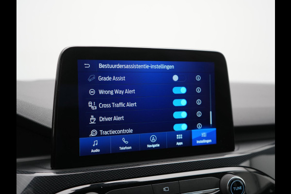 Ford Kuga 2.5 ST-Line X Plug In Hybrid 225pk Dealer O.H. PHEV | Panodak | Trekhaak Af Fabriek | Adaptive Cruise | Head Up | 360 Camera | Alcantara Sportstoelen Verwarmd | Bang & Olufsen | Stuur Verwarmd | Apple Carplay | Keyless | Blis | Navigatie