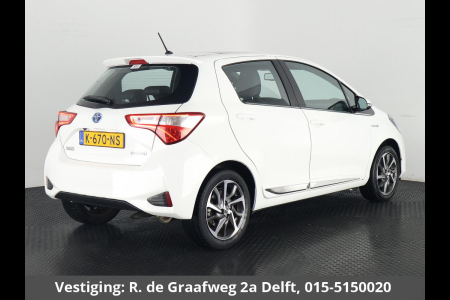 Toyota Yaris 1.5 Hybrid Executive | Panoramadak | Leder | Lichtmetalen velgen | Navigatie