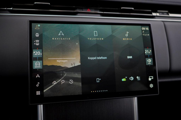 Land Rover Range Rover 3.0 P460e HSE PHEV / Batumi Gold / Towing Pack / Pano / NL Auto / 4Wiel sturing