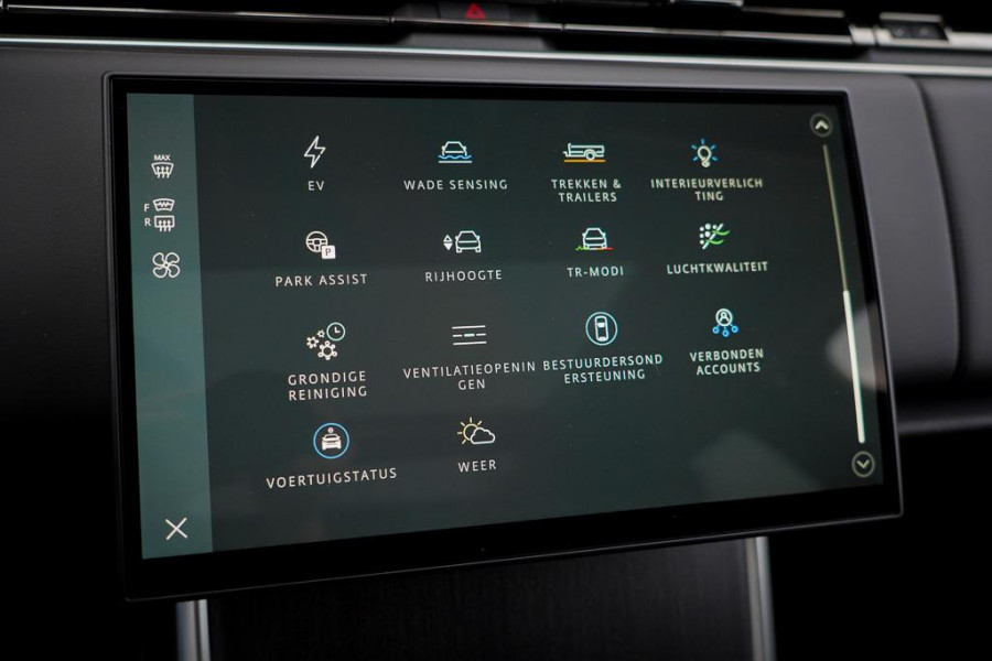 Land Rover Range Rover 3.0 P460e HSE PHEV / Batumi Gold / Towing Pack / Pano / NL Auto / 4Wiel sturing