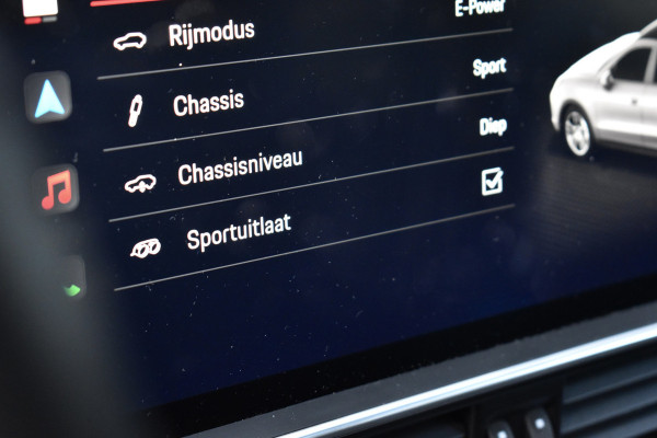 Porsche Cayenne Coupé 3.0 E-Hybrid 462pk Platinum Edition Techart *Krijt* | Pano | 22'' Wielen | Trekhaak | Massage | Stoelventilatie | Bose | Head-Up | Luchtvering |