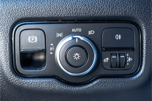 Mercedes-Benz Vito 116 CDI L3 Pro | Facelift | 160 PK | Automaat | Mbux | Navi | Camera | Cruise | Carplay