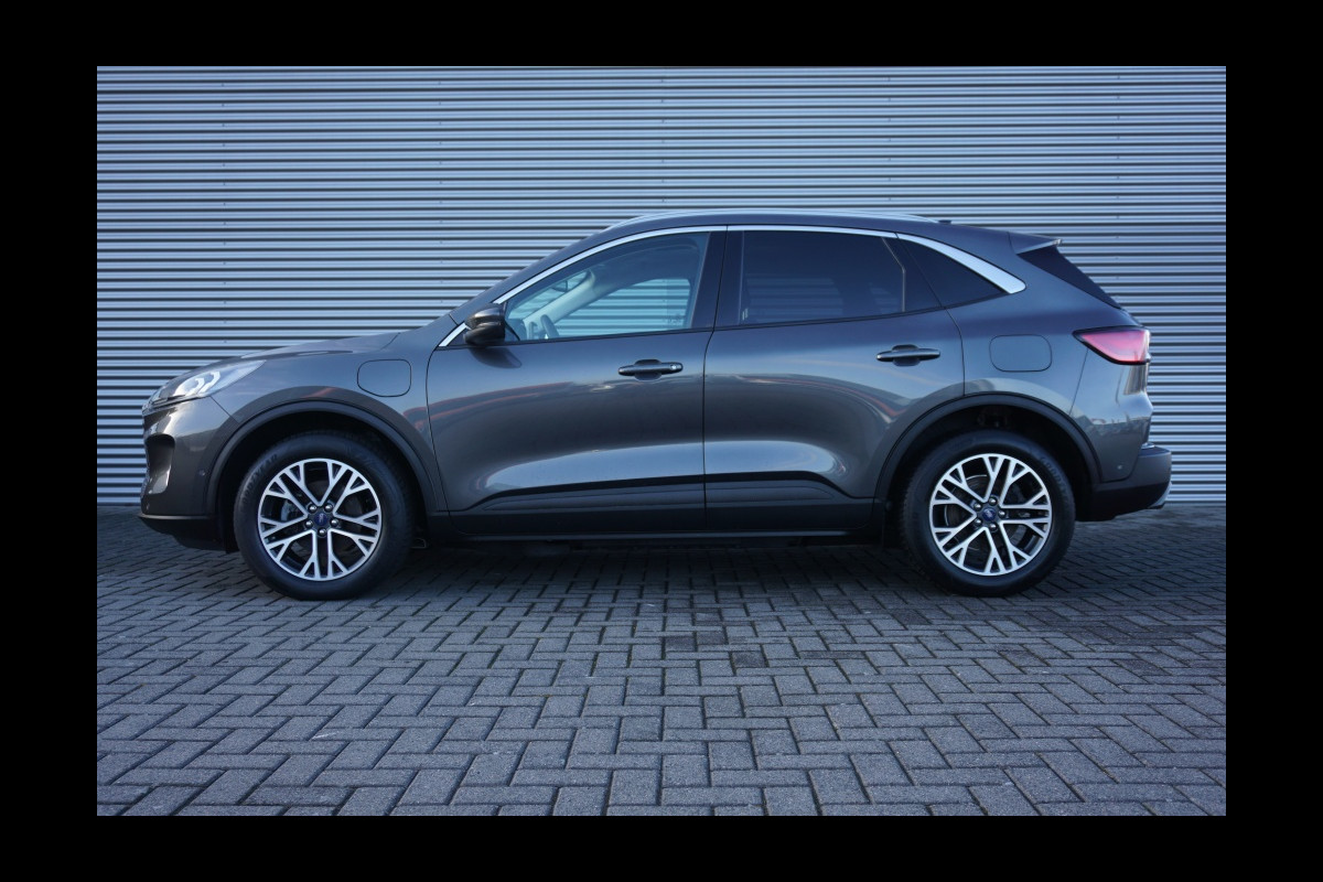 Ford Kuga 225PK PHEV Titanium X AUTOMAAT | PANO | HEADUP | CAMERA