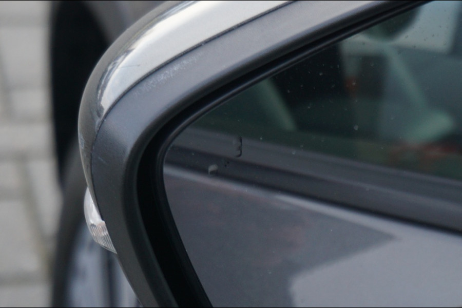 Ford Kuga 225PK PHEV Titanium X AUTOMAAT | PANO | HEADUP | CAMERA