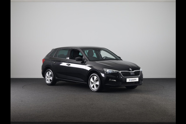 Škoda SCALA 1.0 TSI Ambition 110pk | Panoramadak | Parkeersensoren achter | Full Led koplampen | 16 inch Lichtmetalen velgen