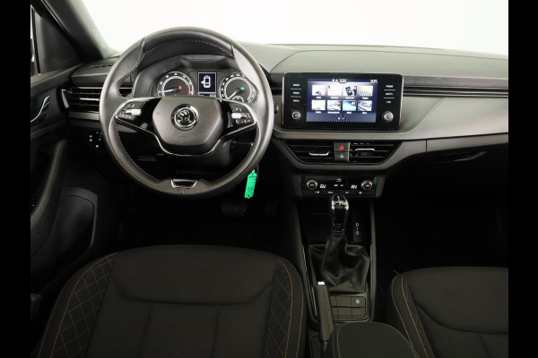 Škoda SCALA 1.0 TSI Ambition 110pk | Panoramadak | Parkeersensoren achter | Full Led koplampen | 16 inch Lichtmetalen velgen