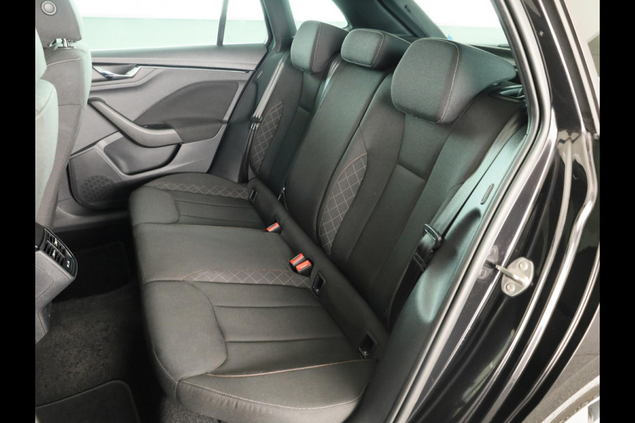 Škoda SCALA 1.0 TSI Ambition 110pk | Panoramadak | Parkeersensoren achter | Full Led koplampen | 16 inch Lichtmetalen velgen