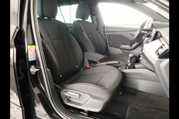 Škoda SCALA 1.0 TSI Ambition 110pk | Panoramadak | Parkeersensoren achter | Full Led koplampen | 16 inch Lichtmetalen velgen