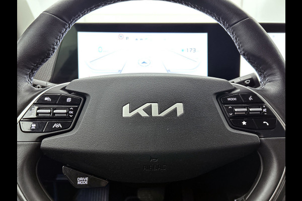 Kia Ev6 Plus 77.4 kWh (SoH 100%, STUUR-/STOELVERWARMING, STOELKOELING, MERIDIAN SOUND, CAMERA, ADAPTIVE CRUISE, 1e EIGENAAR)