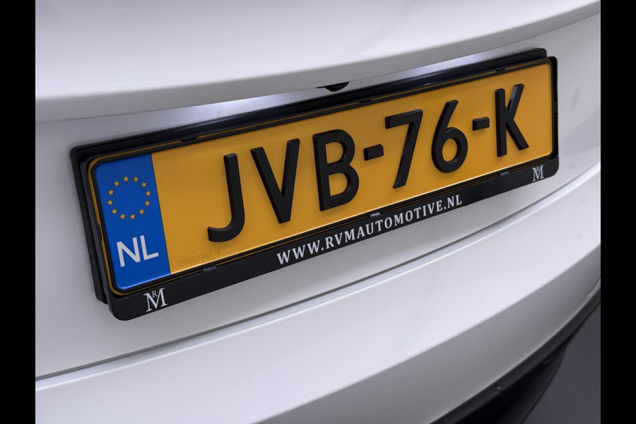 Tesla Model 3 Premium Long Range AWD 78 kWh VAN €42.900,- NU VOOR SLECHTS €39.440,- Uw LENTEVOORDEEL €3.460,- |ORGINELE AFN. TREKHAAK TESLA| AUTOPILOT| STOELVENTILATIE + VERWARMING| VOLLEDIGE TESLA GARANTIE T/M 01/2028 OF 80.000KM| DE HOOGVOLTACCU EN AANDRIJFLIJN TOT 2032 of 192.000KM |